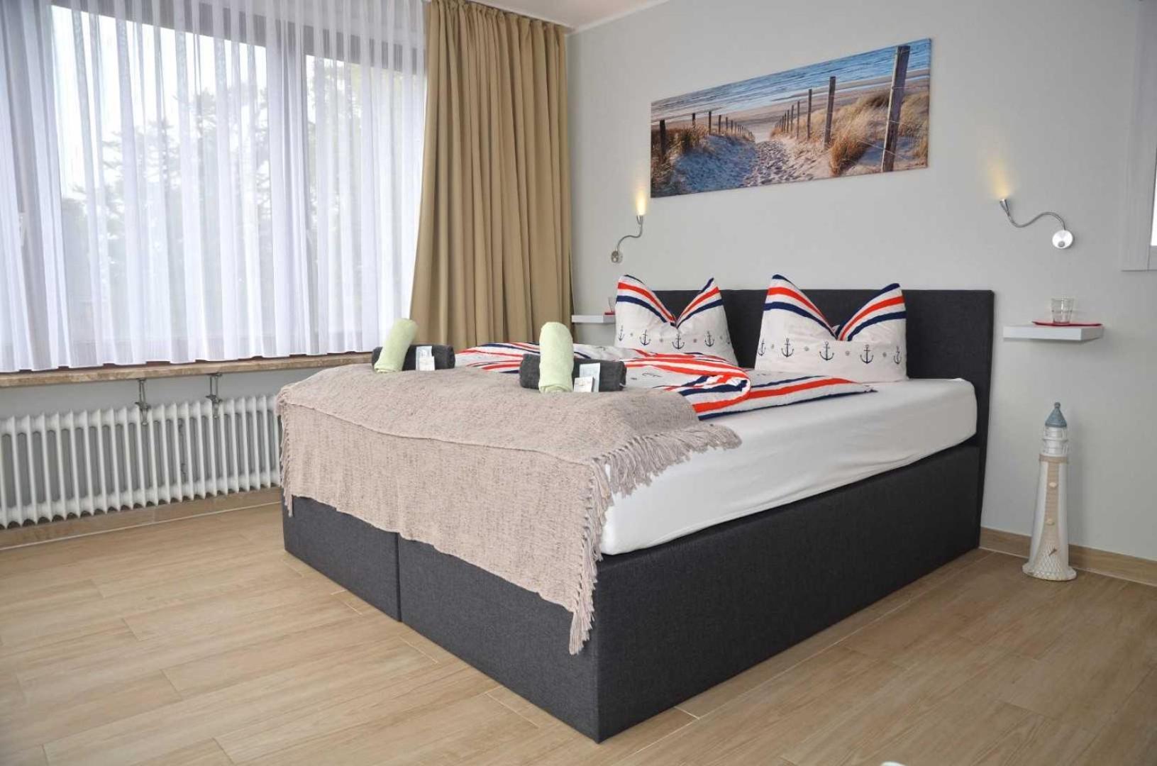 Hotel Zur Seerobbe Cuxhaven Bagian luar foto