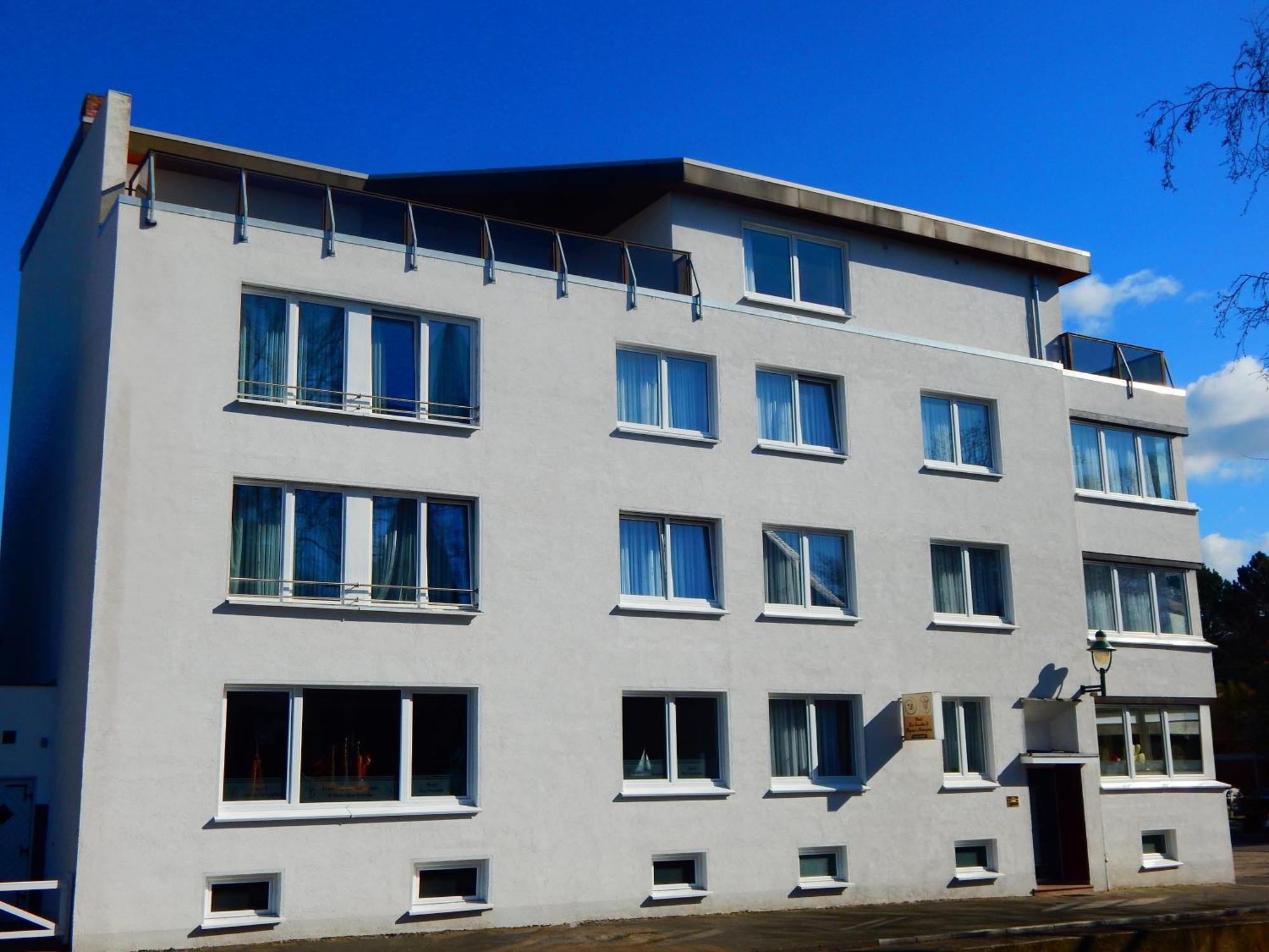 Hotel Zur Seerobbe Cuxhaven Bagian luar foto