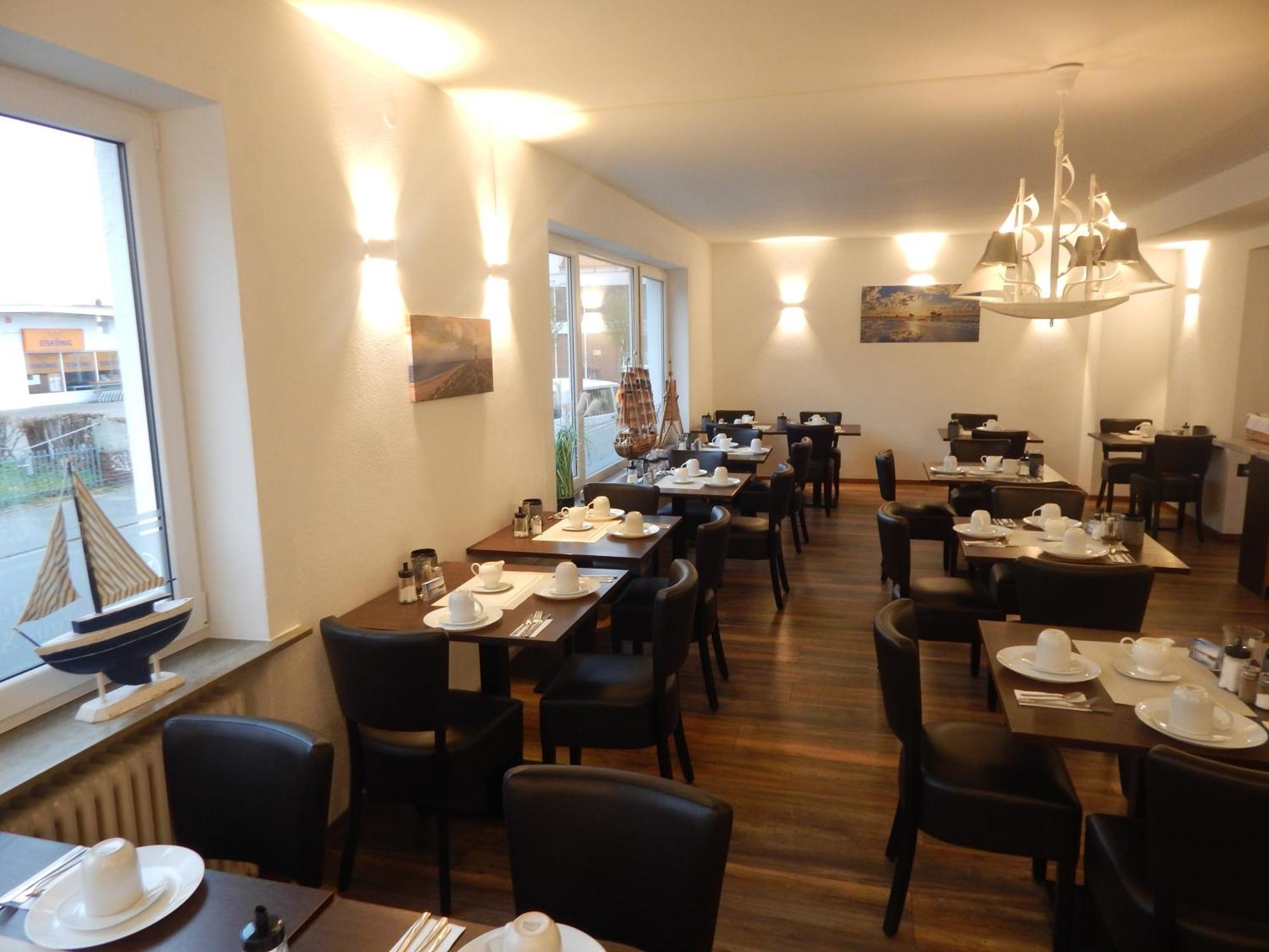 Hotel Zur Seerobbe Cuxhaven Bagian luar foto